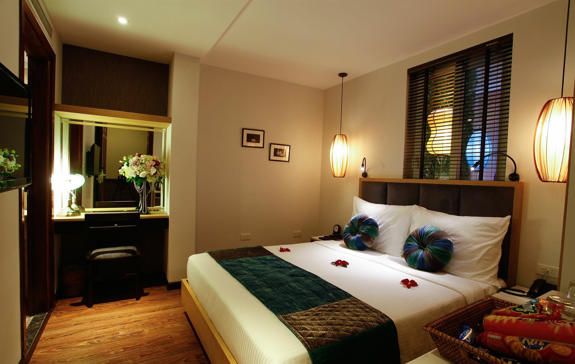 Essence Palace 3* Hà Nội